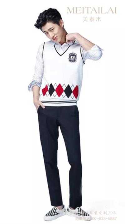  内江中大学校校服订制 